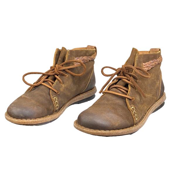 Born Women's Temple Brown Leather Distressed Ankle Boot Size US 9.5 - Picture 6 of 12